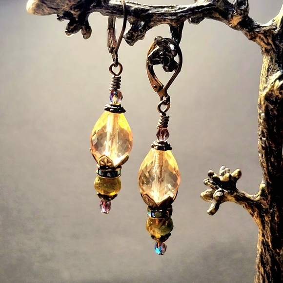 Romantic Victorian drop earrings new handmade - Picture 3 of 12